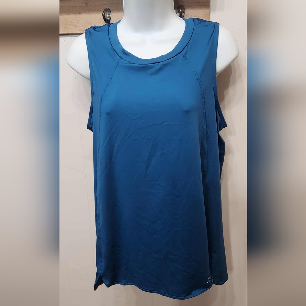 Crane Sleeveless Top‎ Small Tank Lightweight Athletic Workout Casual C490Z
